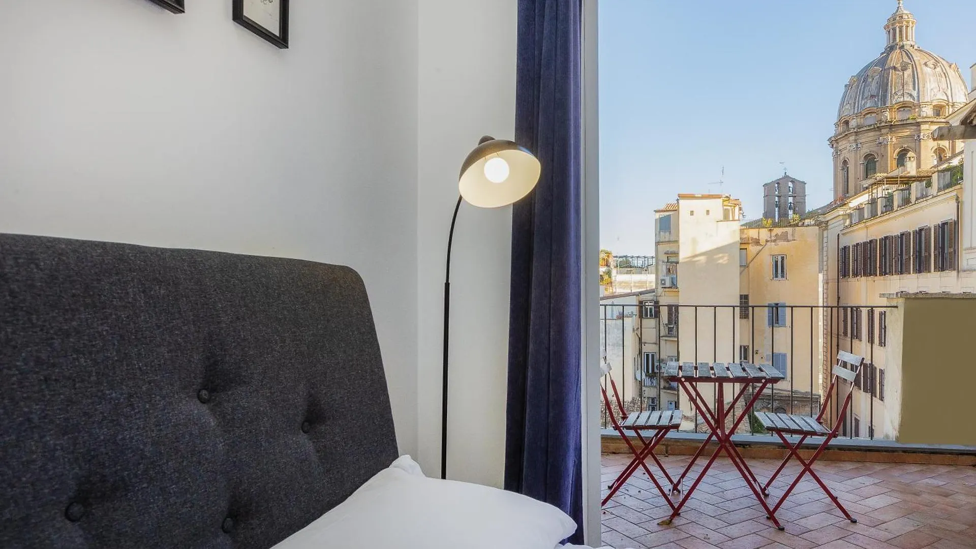 Campo De' Fiori Penthouse-Rental In ローマ
