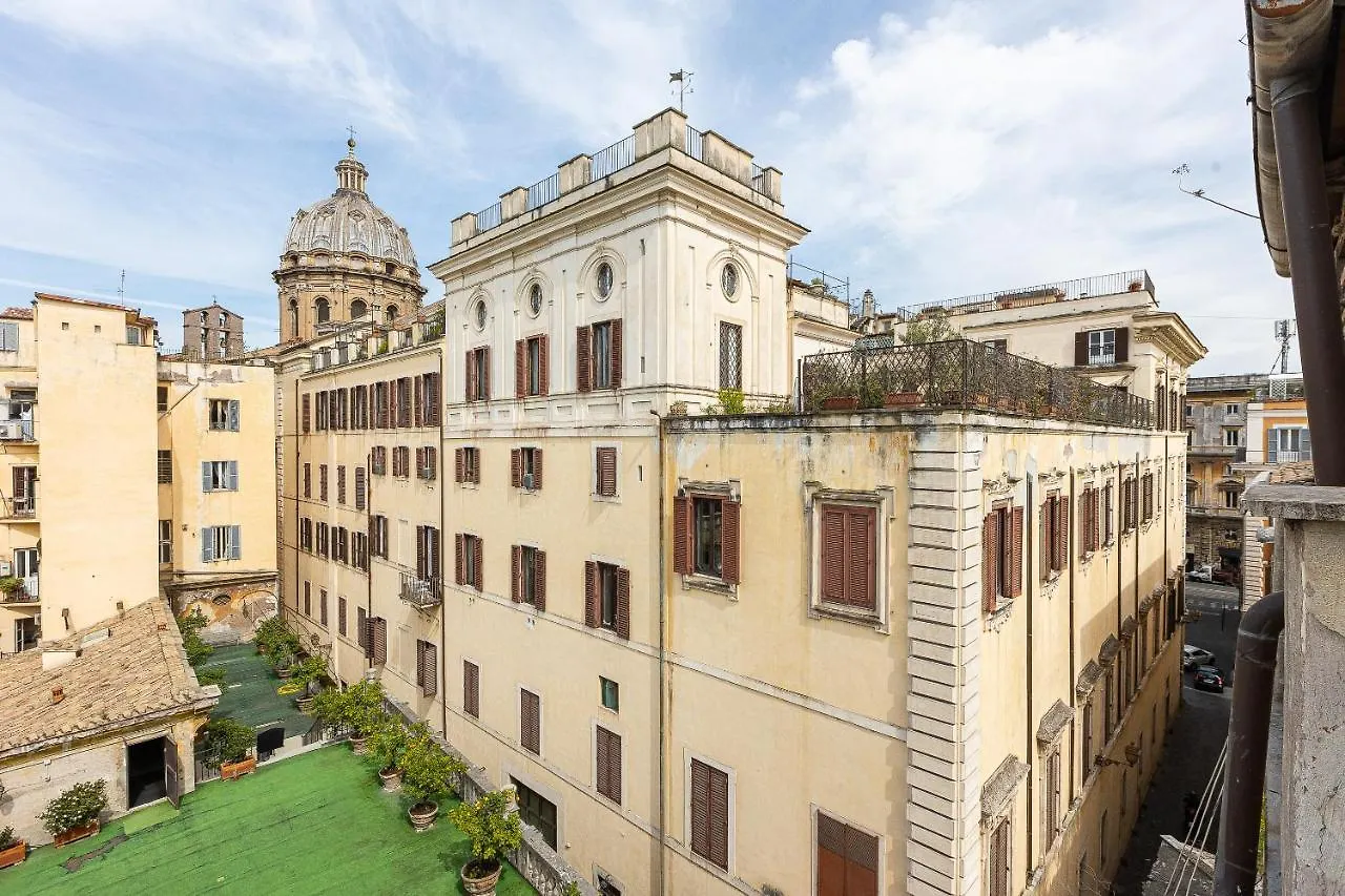 Campo De' Fiori Penthouse-Rental In Рим 0*,